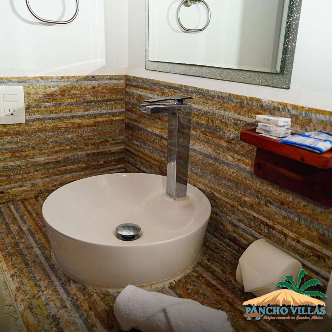 Hotel Pancho Villas Bacalar - Kayyaks Gratis المظهر الخارجي الصورة